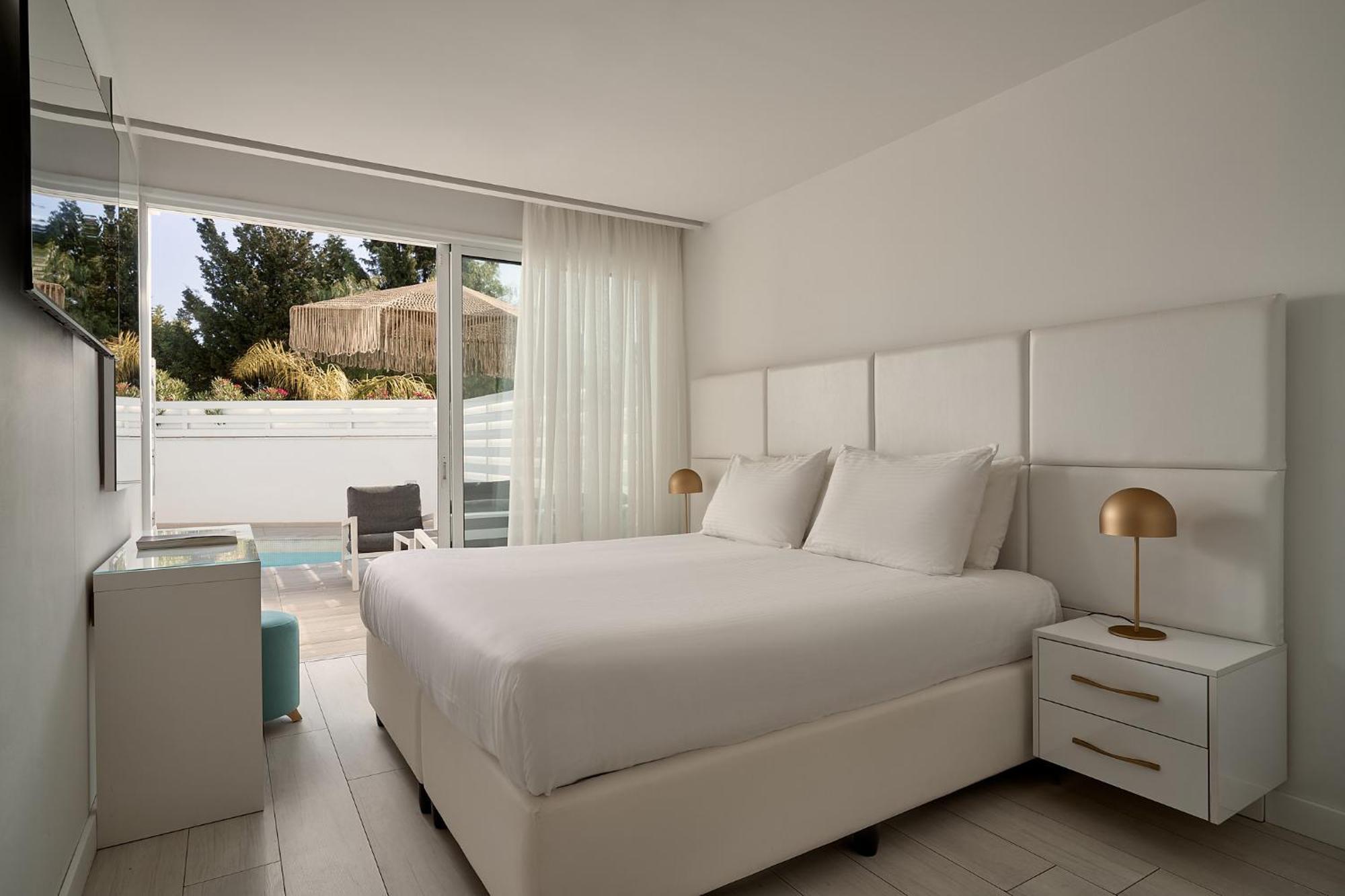 Suite Deluxe con Piscina Privata